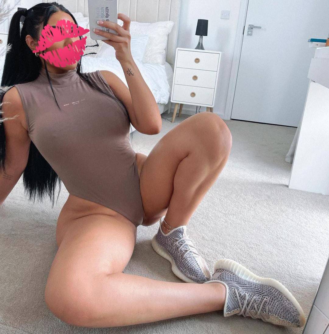 Merter Escort Sevim İle Ateşli Sıcak Saatler Geçirin